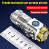 Mostro a tre occhi Mini Flash Super Power Flashlight